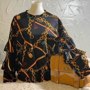 Touch Me chain link top